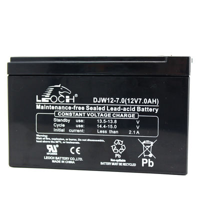 Batería de plomo-ácido inundada de 12V7Ah Diseño pesado para uso automotriz e industrial